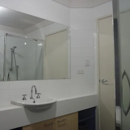 Port Denison Beach Resort Room photo