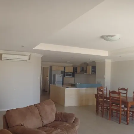 Port Denison Beach Resort Room photo